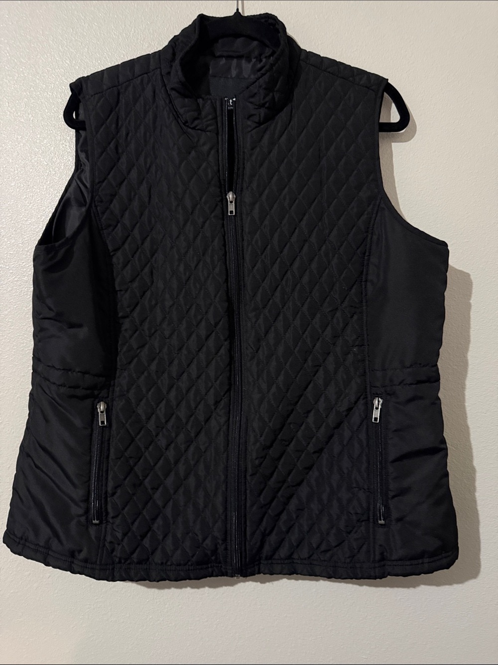 Relativity Black Quilted Zip-Front Women's Vest